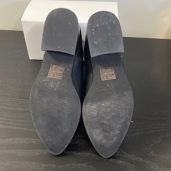 Call it Spring Black Leather Booties - Picture 5 of 6